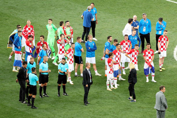 他在两场比 他在两场比